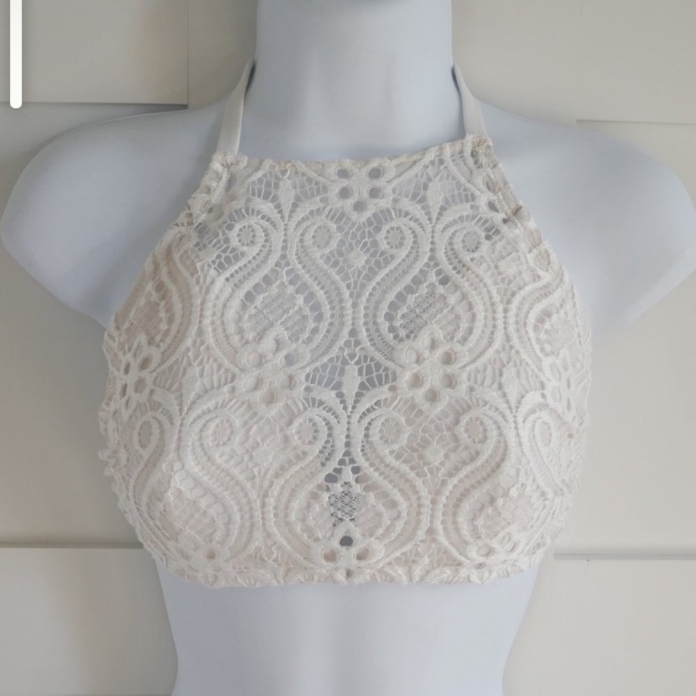 Xhilaration cream and white lace bikini top